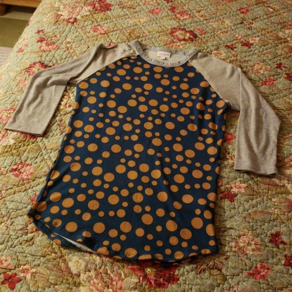 LuLaRoe Tops - 🍂3 for $15! Lula roe 3/4 sleeve polka dot randy tee